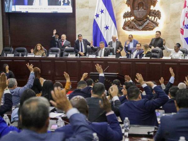 El Poder Legislativo revisará la normativa con el objetivo de mejorar el tema del empleo en el país.