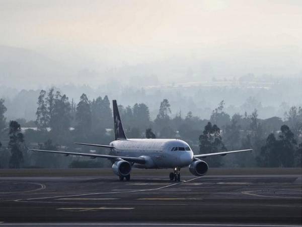 El primer vuelo fue anunciado 24 horas después de las fuertes críticas de congresistas demócratas y analistas.