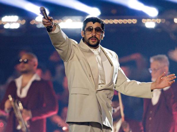 “Esto es para mi cultura y nuestra historia”, ha dicho Bad Bunny sobre el hito que su actuación supone para la música latina.