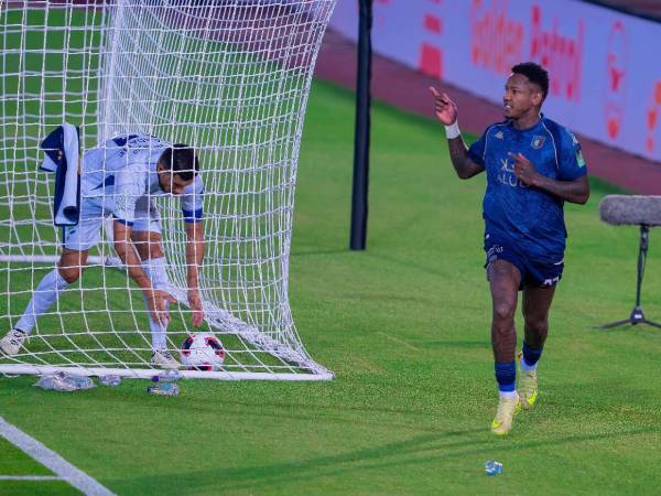 El futbolista hondureño fue el encargado de abrir el camino hacia la victoria desde muy temprano.