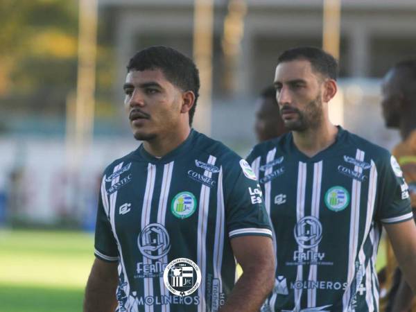 Imágenes del desarrollo del partido.