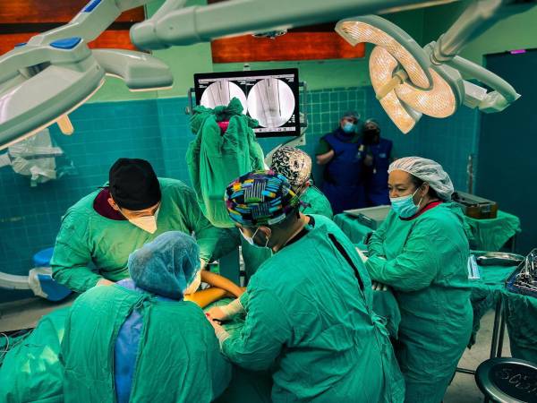 El IHSS tiene más de 7,000 pacientes que están en lista de espera, de los cuales más de 4,700 entran en mora debido a que pasaron más de tres meses esperando ser intervenidos.