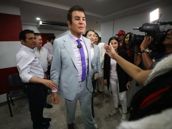 “Defender al CNE es defender la democracia. Y defender la democracia es defender a Honduras”, aseguró Nasralla.