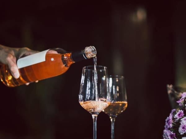 El procedimiento tiene algunas similitudes con el mediático caso de Gisèle Pelicot, quien fue violada por decenas de hombres tras ser drogada por su esposo.