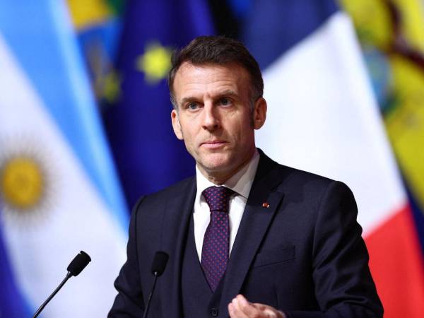 Emmanuel Macron citó a los líderes de las principales economías industrializadas.