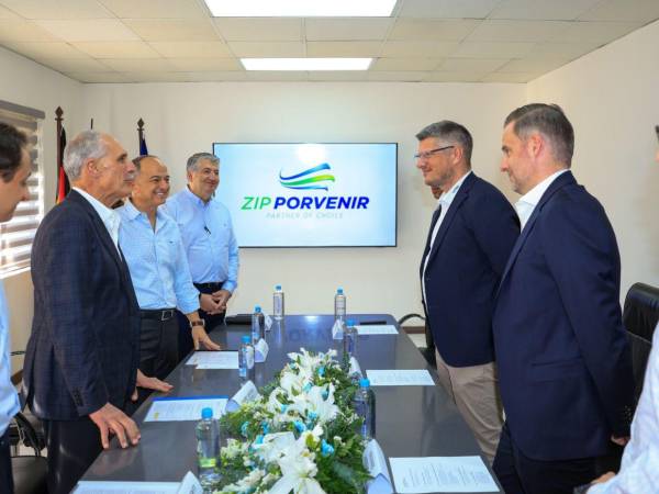 El presidente de la República, Nasry Juan Asfura, se reunió con inversionistas y empresarios alemanes quienes están interesados en invertir en Honduras.