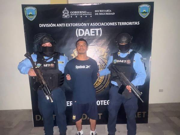 Jefry Joel Manueles Torres, de 36 años de edad, alias de “Rata”; detenido en la colonia Villa Franca.