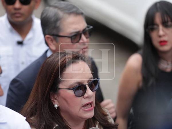 La esposa del expresidente insistió en que la defensa nunca planteó que Hernández fuera trasladado a las instalaciones de las Fuerzas Especiales.