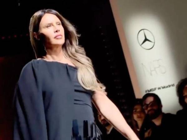 La presencia de la actriz en la pasarela fue el momento más comentado de la jornada.