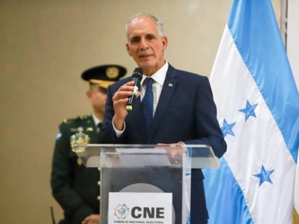 Según analistas, Nasry Asfura hereda un país sumido en la pobreza y extorsión.