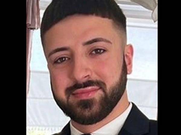 Kyle Clifford mató a su exnovia de 25 años, Louise Hunt, y a su hermana de 28 años, Hannah Hunt, con una ballesta antes de apuñalar hasta la muerte a su madre, Carol Hunt, de 61 años.