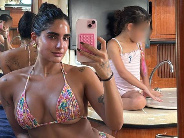 La situación personal de Isabella Ladera volvió a colocarse en el centro de la controversia luego de la filtración de un video íntimo en el que aparece junto a su expareja, el cantante Beéle. La difusión de este material podría abrir un frente legal en su contra por la custodia de su hija. A continuación, los detalles.