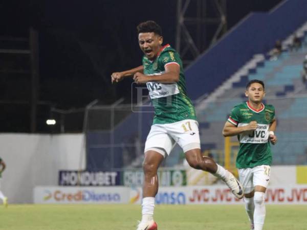 Imágenes del desarrollo del partido.