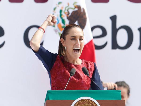 La mandataria mexicana insistió en que la relación comercial con Estados Unidos se mantendrá, pese a las recientes declaraciones del expresidente Donald Trump sobre el futuro del T-MEC.