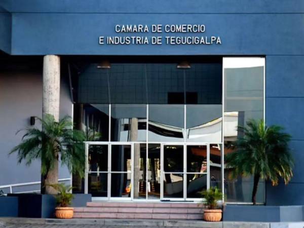 Paola Díaz, titular del CCIT, reiteró su llamado al CN para reformar la Ley de Empleo Temporal.