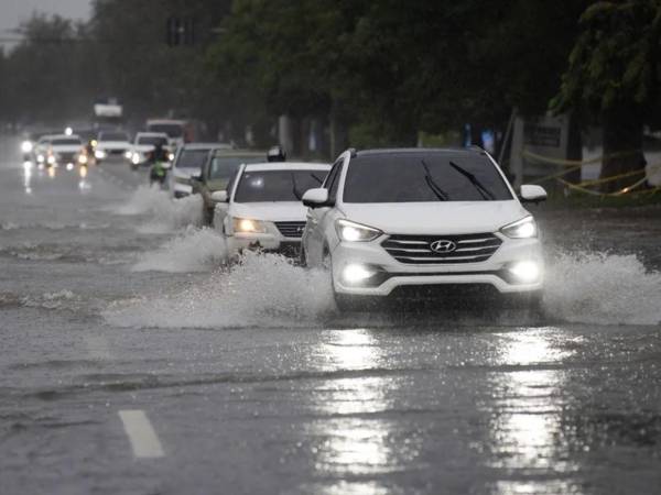 El huracán Melissa, de categoría 5, podría llevar a la isla caribeña vientos catastróficos.