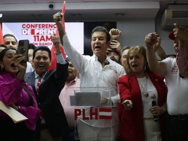 Salvador Nasralla es el candidato del Partido Liberal a la presidencia. Es favorito en varias encuestas.