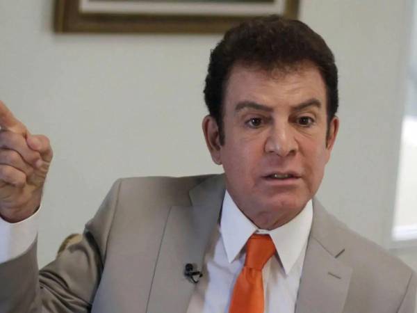 Nasralla reiteró que la revisión de las actas es fundamental para garantizar la transparencia y la confianza en el proceso electoral.