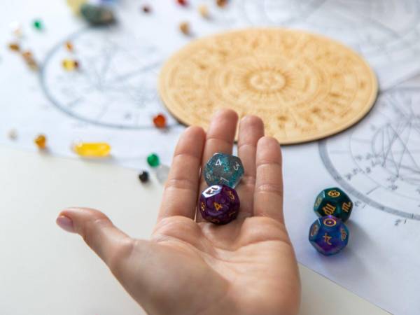 El amor, las decisiones y los cambios marcan el pulso del horóscopo de hoy