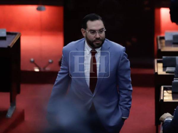 Jorge Cálix optaba a la presidencia del Congreso, pero no logró el respaldo.