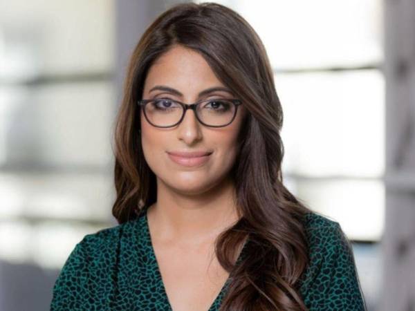 La hondureña Ana Cruz Ruiz no solo es un símbolo para el avance en equidad de género, supervisa iniciativas estratégicas en el campo de la medicina y la robótica.