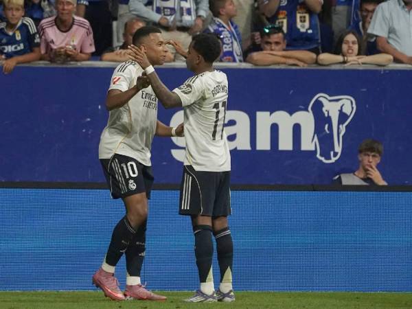 Imágenes del desarrollo del partido.