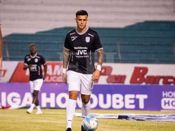 Imágenes del desarrollo del partido.