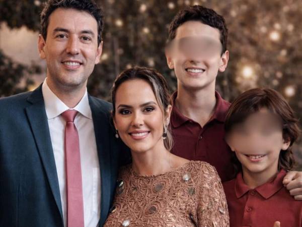 Una tragedia familiar sacudió a Brasil la madrugada del 12 de febrero, cuando el secretario de Gobierno de Itumbiara, Thales Naves Alves Machado, de 40 años, disparó contra sus dos hijos mientras dormían en su vivienda y posteriormente se quitó la vida, según confirmaron autoridades locales.