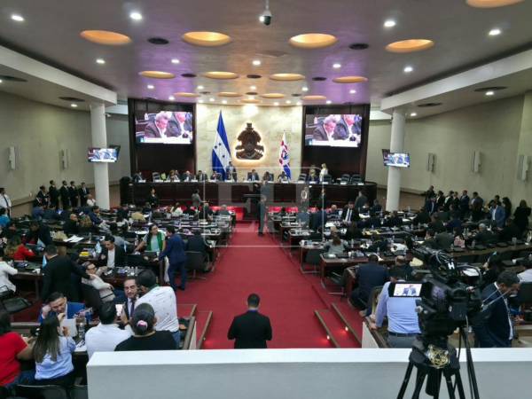 Las instalaciones del Poder Legislativo también se ven afectadas ante el desabastecimiento de agua que golpea al Distrito Central.