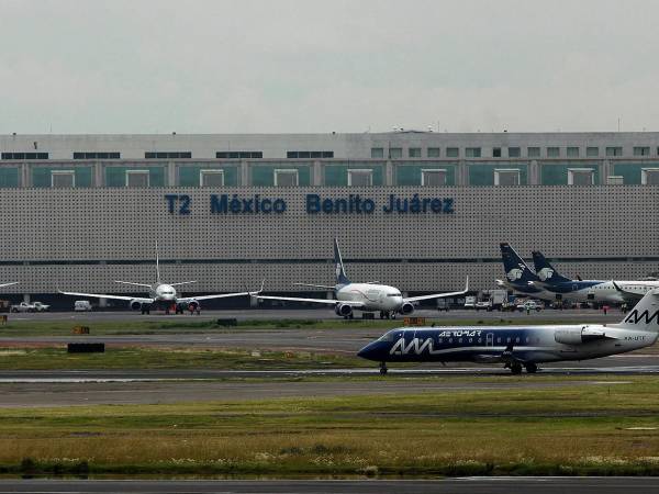Fotografía de archivo que muestra la terminal 2 del Aeropuerto Internacional ,en Ciudad de México.