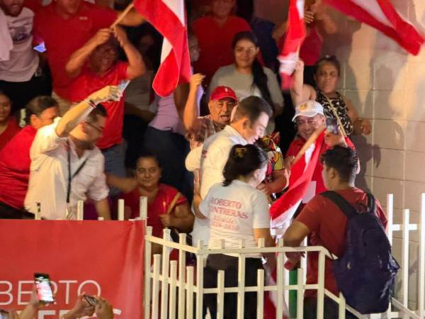 El diputado Jorge Cálix expresó su respaldo a Salvador Nasralla como candidato presidencial.