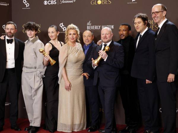 Adolescence (Adolescencia) conquistó los apartados de televisión, logrando cuatro premios.