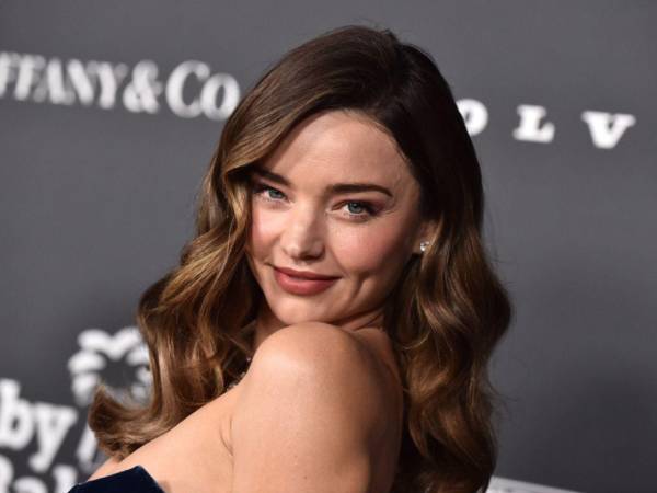 Miranda Kerr ofreció nuevos detalles sobre la separación de su exmarido, Orlando Bloom, y la cantante Katy Perry. La modelo, que estuvo casada con Bloom entre 2010 y 2013, aseguró que la ruptura entre el actor y Perry fue amistosa.