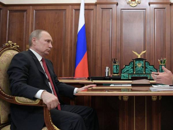 El presidente de Rusia, Vladímir Putin y el presidente de Brasil analizaron la situación de Venezuela.