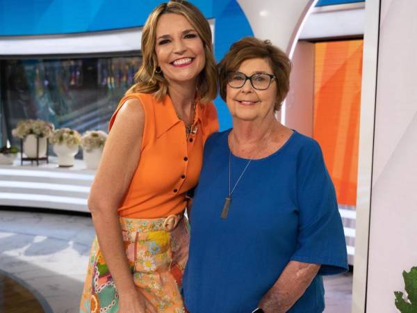 Savannah y sus hermanos están preocupados por la salud de su madre debido a que necesita medicamentos para vivir.