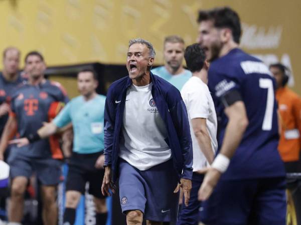 El técnico español de muestra positivo para las semifinales del Mundial de Clubes.