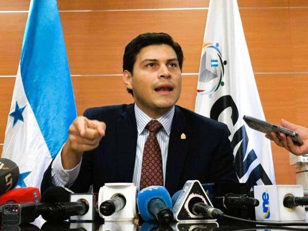Marlon Ochoa asegura que denunciará a quienes estén inflando votos.