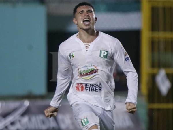 Erick Puerto llegó a 15 goles en el torneo Apertura vistiendo la camisa del Platense.