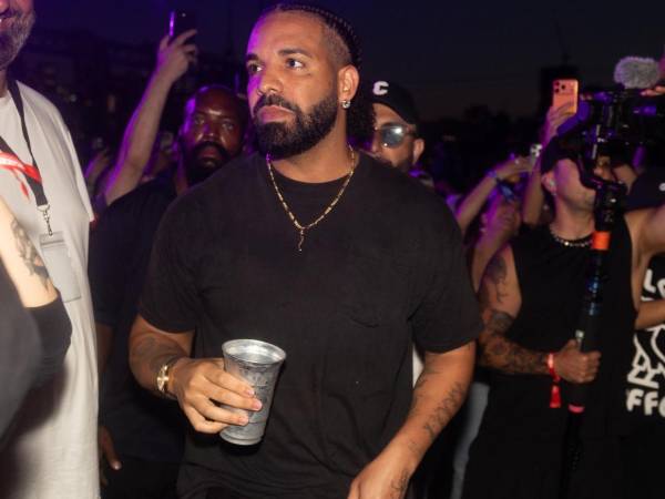 Drake celebra sus 40 años con una fiesta en Nueva York, un premio de un millón de dólares y los Backstreet Boys