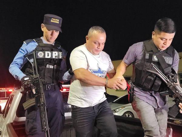 Como Junior Javier Anariba fue identificado el hombre que se hacía pasar por pastor evangélico para engañar a menores de edad y presuntamente abusar de ellas.