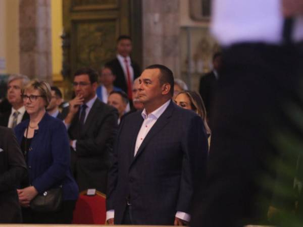 Varias personalidades hondureñas, entre políticos, diplomáticos y miembros del gabinete de gobierno, estuvieron presentes en la misa celebrada este 3 de febrero en honor a la Virgen de Suyapa. A continuación las imágenes.