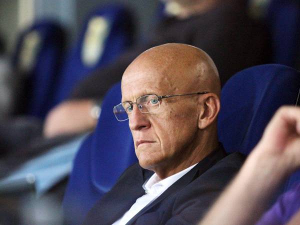 Pierluigi Collina, el director de arbitraje de la FIFA, adoptó una postura firme y contundente ante la ola de duras críticas lanzadas por la federación y los aficionados de Egipto tras su polémica eliminación frente a Argentina.