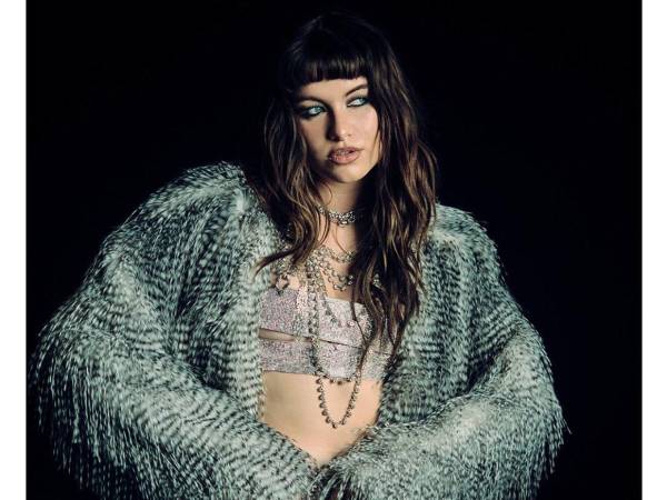 Los estrenos musicales de la semana reúnen a talentos consagrados y emergentes, con propuestas que abarcan desde la música sinfónica y los ritmos urbanos, hasta fusiones tropicales y colaboraciones internacionales.