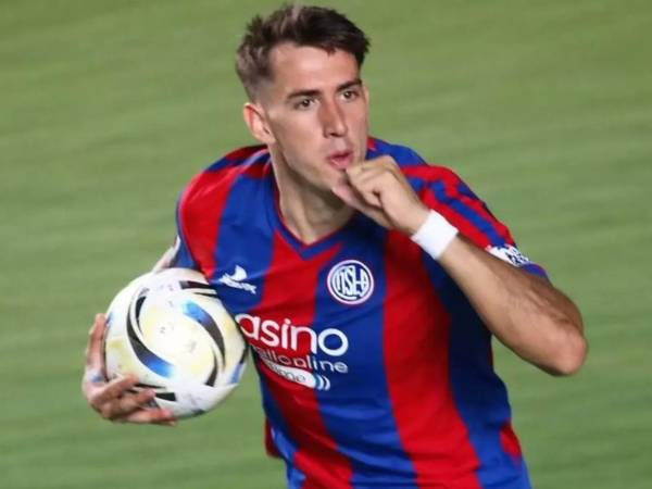 Rodrigo Auzmendi dejó Banfield para unirse al San Lorenzo de Almagro.