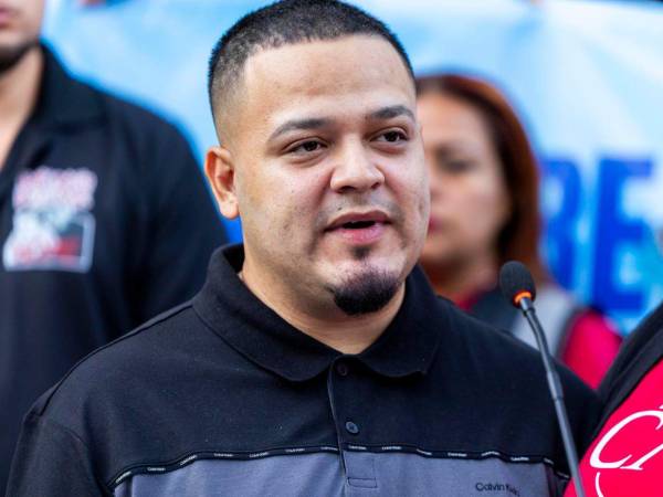 Los abogados de Kilmar Abregó presentaron un habeas corpus para revisar su caso.