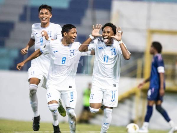 La Bicolor ganó por marcador de 4-2 en su debut ante Guayana.