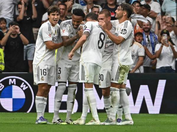 Imágenes del desarrollo del partido.