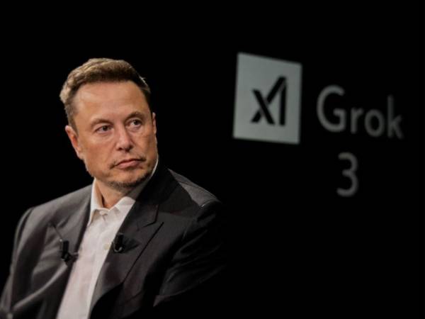 El documentalista se puso en contacto con él para entrevistarlo, pero Musk declinó.