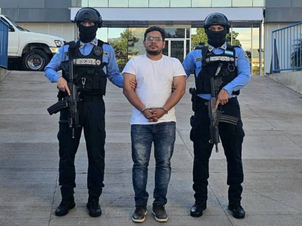 El hombre de 28 años desvió 500 mil lempiras de la empresa donde laboraba.