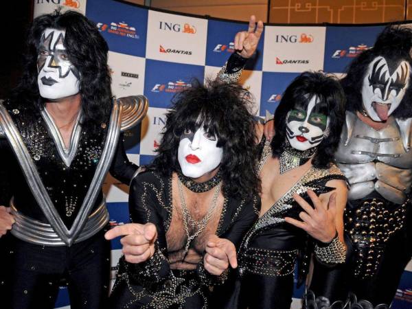 Los líderes de KISS, Gene Simmons y Paul Stanley, expresan su dolor con la cita devastados tras el fallecimiento de Ace Frehley.